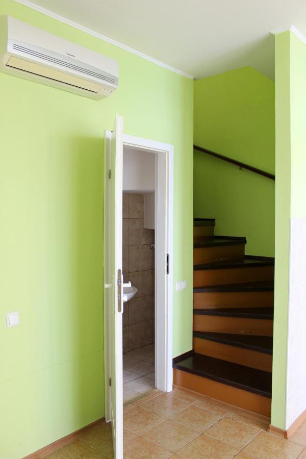 Котеджі На Приватному Пляжу - Совіньон 2024 Odessa Extérieur photo