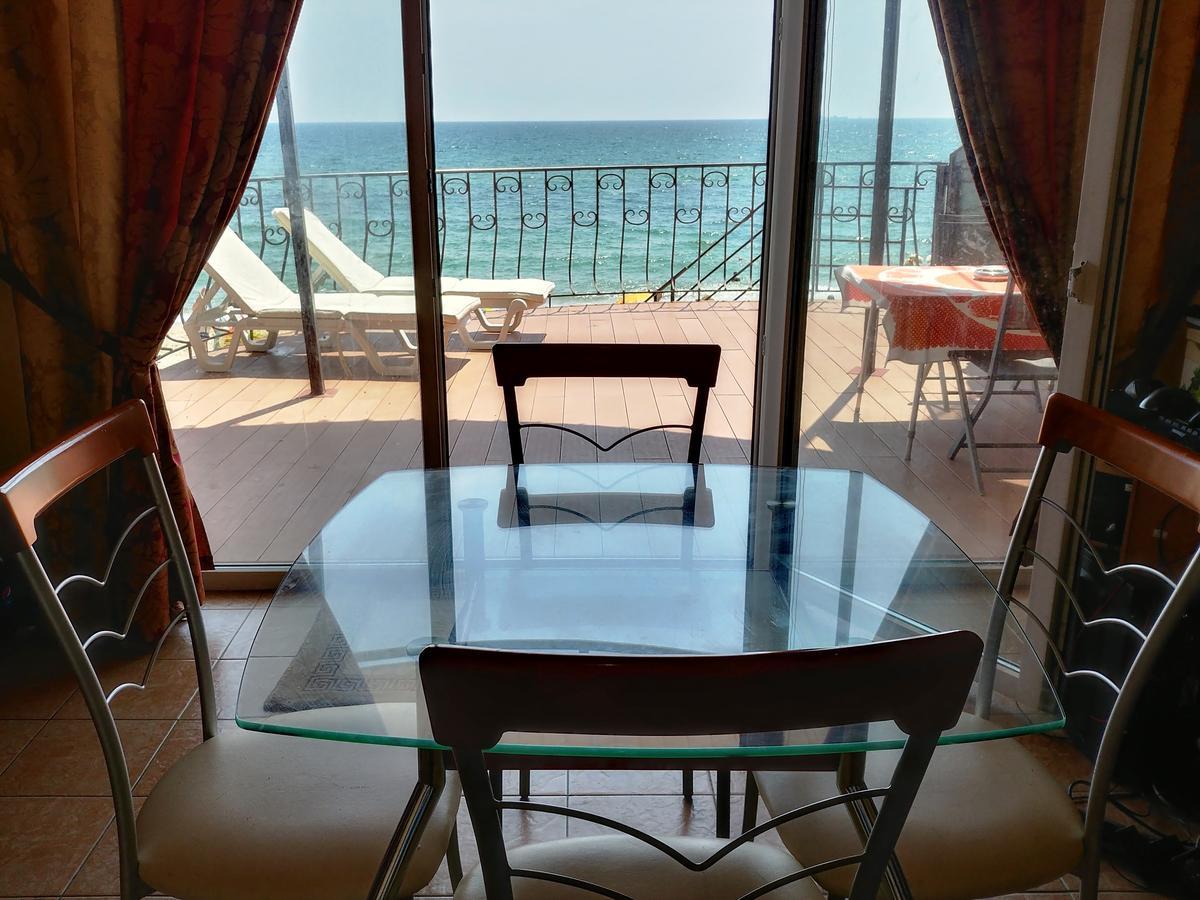 Котеджі На Приватному Пляжу - Совіньон 2024 Odessa Extérieur photo